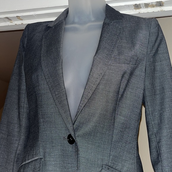 H&M Blazer - Picture 2 of 7